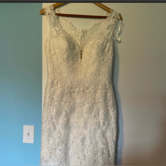 NWT Modeca Wedding Dress, no alterations. - Picture 3 of 5